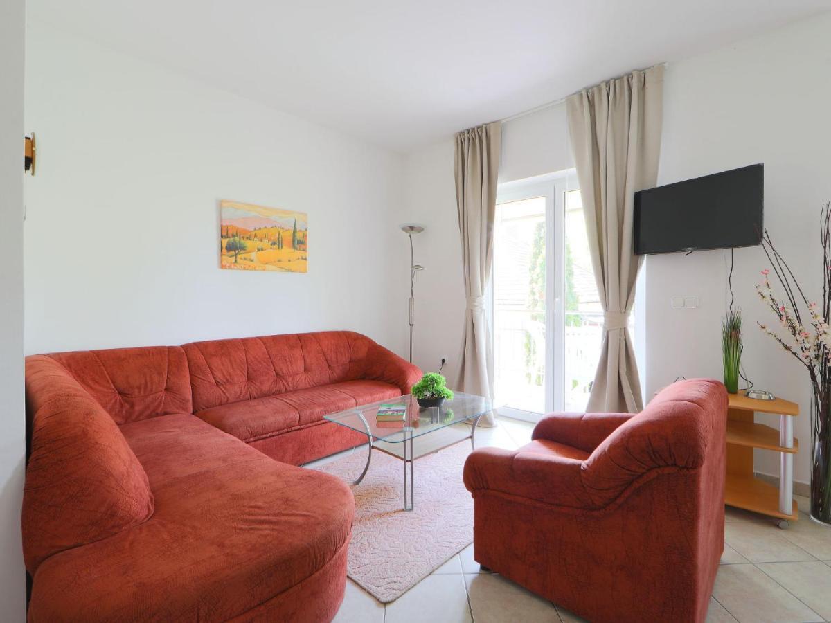 Apartment Amarillo 2 By Interhome Balatonkeresztur Bagian luar foto