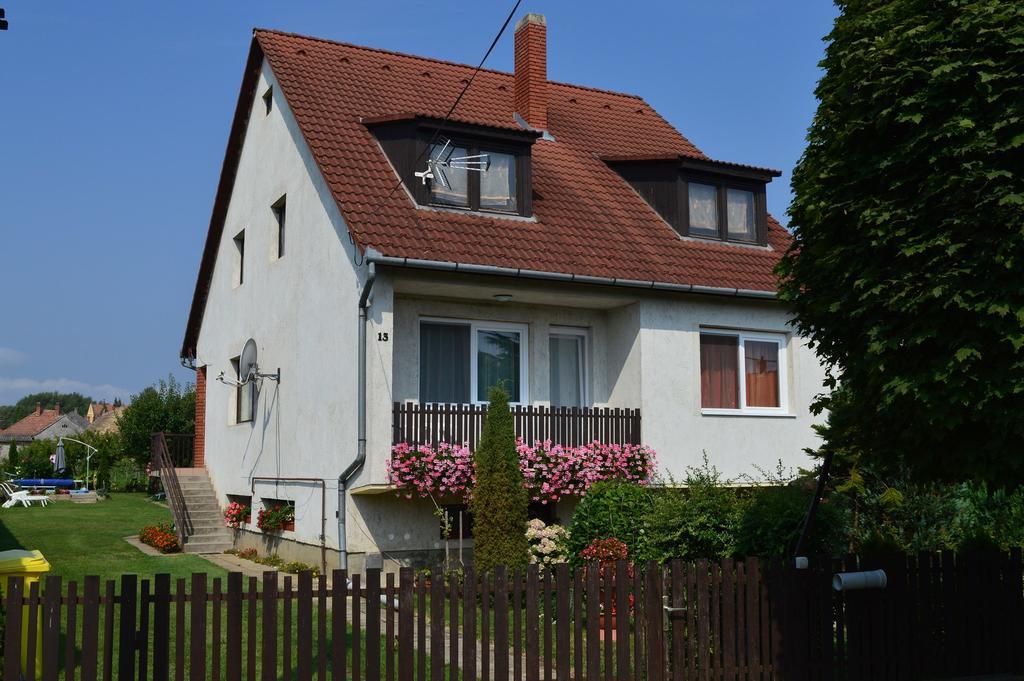 Apartment Amarillo 2 By Interhome Balatonkeresztur Bagian luar foto